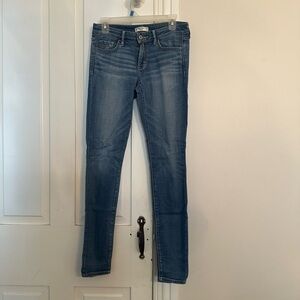 Light washed skinny jeans size 4, Abercrombie